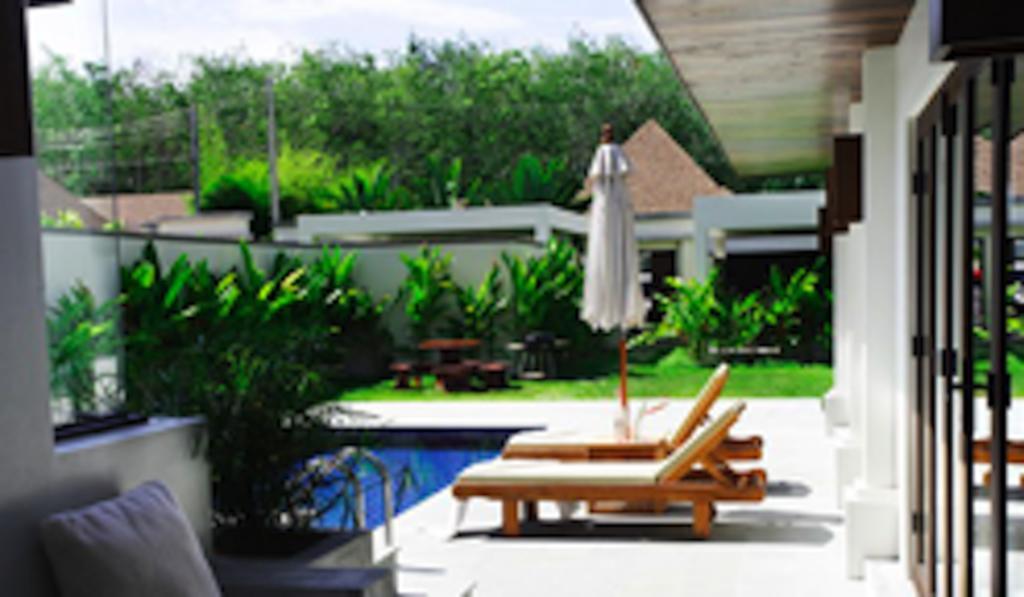 Villa Suksan Rawai エクステリア 写真